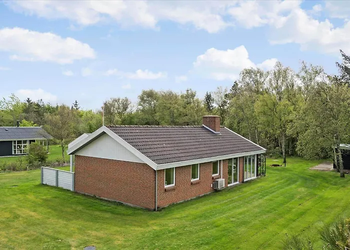 30314-ulfborg-anemonevej-299-c * Ulfborg